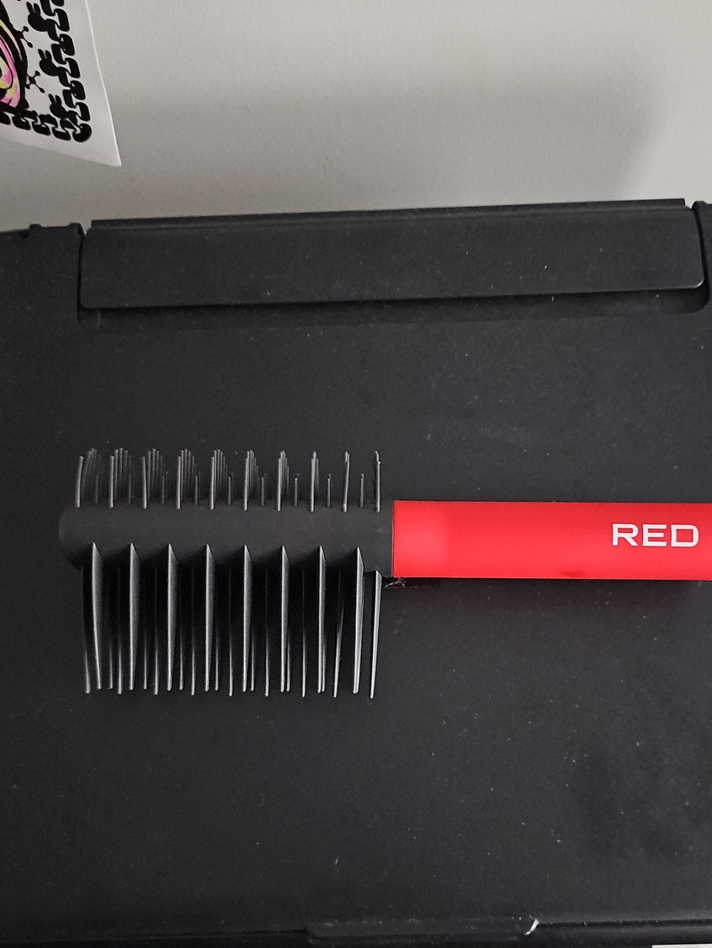 Wide Tooth Detangle Comb By RED